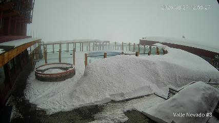 Valle Nevado: Vista Piscina (Vallenevado.com)