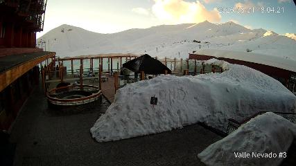 Valle Nevado: Vista Piscina (Vallenevado.com)
