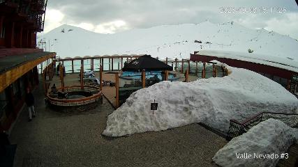 Valle Nevado: Vista Piscina (Vallenevado.com)