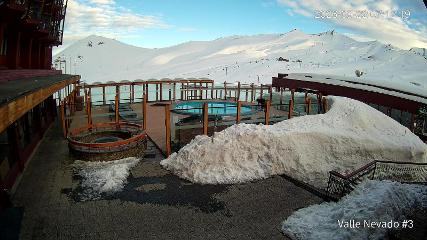 Valle Nevado: Vista Piscina (Vallenevado.com)