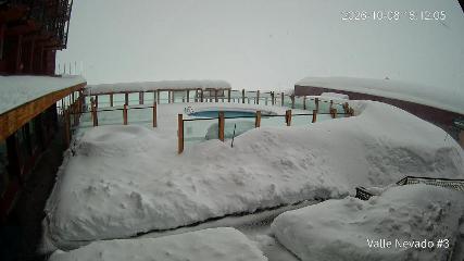 Valle Nevado: Vista Piscina (Vallenevado.com)