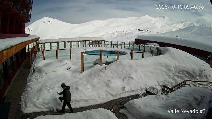 Valle Nevado: Vista Piscina (Vallenevado.com)