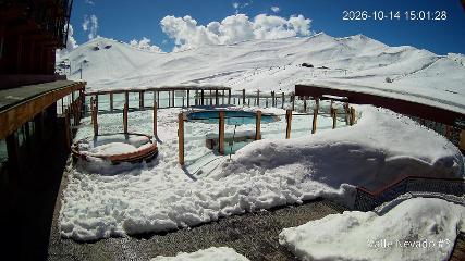 Valle Nevado: Vista Piscina (Vallenevado.com)