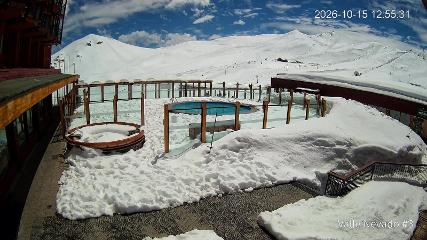 Valle Nevado: Vista Piscina (Vallenevado.com)