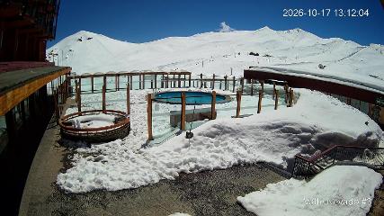 Valle Nevado: Vista Piscina (Vallenevado.com)