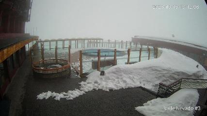 Valle Nevado: Vista Piscina (Vallenevado.com)