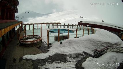 Valle Nevado: Vista Piscina (Vallenevado.com)