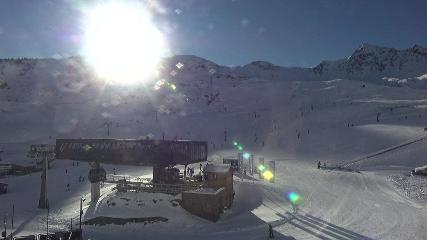 Vallnord (Ordino-Arcalis): Base La coma (vallnord.com/ordino-arcalis)