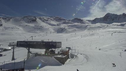 Vallnord (Ordino-Arcalis): Base La coma (vallnord.com/ordino-arcalis)