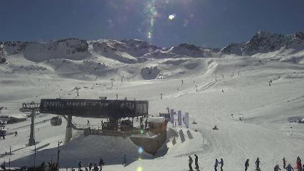 Vallnord (Ordino-Arcalis): Base La coma (vallnord.com/ordino-arcalis)