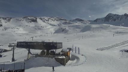 Vallnord (Ordino-Arcalis): Base La coma (vallnord.com/ordino-arcalis)