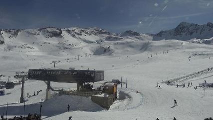 Vallnord (Ordino-Arcalis): Base La coma (vallnord.com/ordino-arcalis)