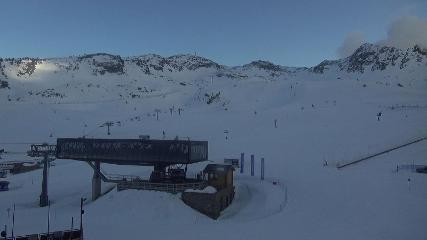 Vallnord (Ordino-Arcalis): Base La coma (vallnord.com/ordino-arcalis)