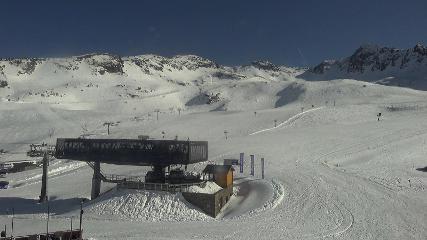 Vallnord (Ordino-Arcalis): Base La coma (vallnord.com/ordino-arcalis)