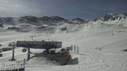 Vallnord (Ordino-Arcalis): Base La coma (vallnord.com/ordino-arcalis)