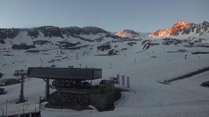 Vallnord (Ordino-Arcalis): Base La coma (vallnord.com/ordino-arcalis)