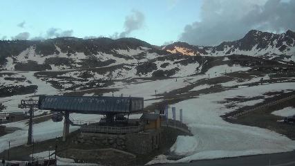 Vallnord (Ordino-Arcalis): Base La coma (vallnord.com/ordino-arcalis)