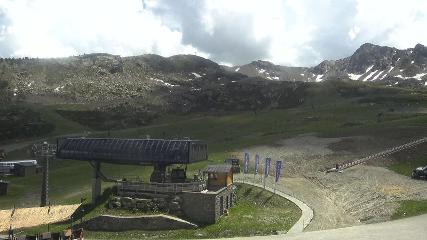 Vallnord (Ordino-Arcalis): Base La coma (vallnord.com/ordino-arcalis)