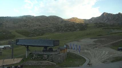 Vallnord (Ordino-Arcalis): Base La coma (vallnord.com/ordino-arcalis)