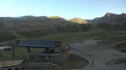Vallnord (Ordino-Arcalis): Base La coma (vallnord.com/ordino-arcalis)