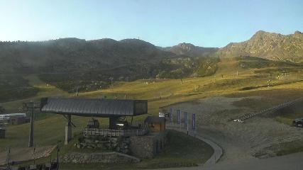 Vallnord (Ordino-Arcalis): Base La coma (vallnord.com/ordino-arcalis)