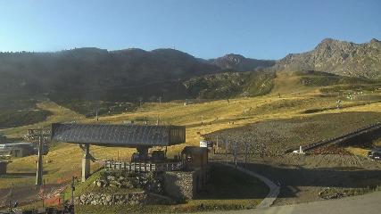 Vallnord (Ordino-Arcalis): Base La coma (vallnord.com/ordino-arcalis)