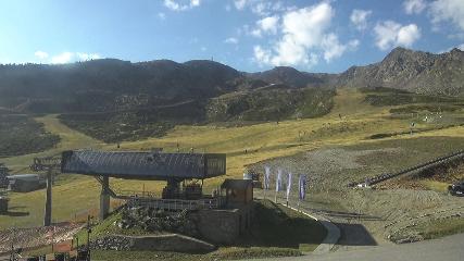 Vallnord (Ordino-Arcalis): Base La coma (vallnord.com/ordino-arcalis)