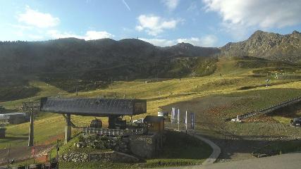 Vallnord (Ordino-Arcalis): Base La coma (vallnord.com/ordino-arcalis)