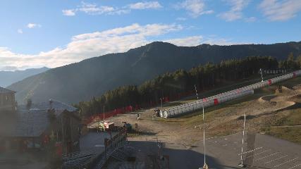 Vallnord (Pal-Arinsal): La Caubella, 1890 m (vallnord.com/pal-arinsal)