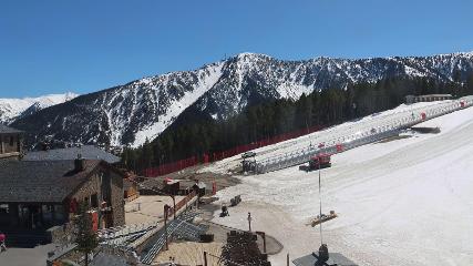 Vallnord (Pal-Arinsal): La Caubella, 1890 m (vallnord.com/pal-arinsal)