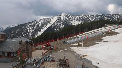 Vallnord (Pal-Arinsal): La Caubella, 1890 m (vallnord.com/pal-arinsal)
