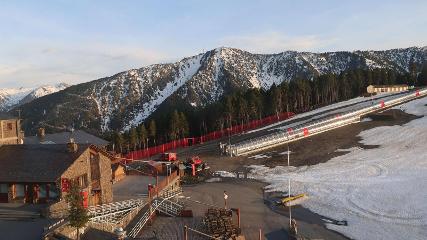 Vallnord (Pal-Arinsal): La Caubella, 1890 m (vallnord.com/pal-arinsal)