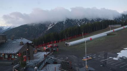 Vallnord (Pal-Arinsal): La Caubella, 1890 m (vallnord.com/pal-arinsal)