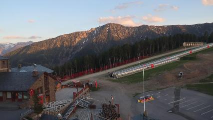 Vallnord (Pal-Arinsal): La Caubella, 1890 m (vallnord.com/pal-arinsal)