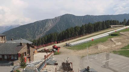 Vallnord (Pal-Arinsal): La Caubella, 1890 m (vallnord.com/pal-arinsal)