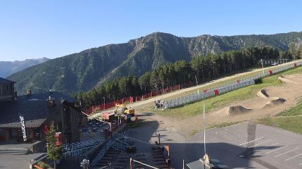 Vallnord (Pal-Arinsal): La Caubella, 1890 m (vallnord.com/pal-arinsal)