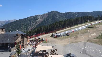Vallnord (Pal-Arinsal): La Caubella, 1890 m (vallnord.com/pal-arinsal)
