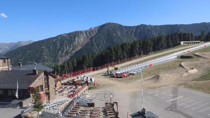 Vallnord (Pal-Arinsal): La Caubella, 1890 m (vallnord.com/pal-arinsal)