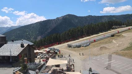 Vallnord (Pal-Arinsal): La Caubella, 1890 m (vallnord.com/pal-arinsal)