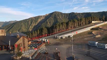 Vallnord (Pal-Arinsal): La Caubella, 1890 m (vallnord.com/pal-arinsal)