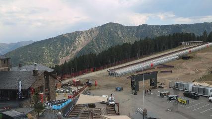 Vallnord (Pal-Arinsal): La Caubella, 1890 m (vallnord.com/pal-arinsal)