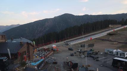 Vallnord (Pal-Arinsal): La Caubella, 1890 m (vallnord.com/pal-arinsal)