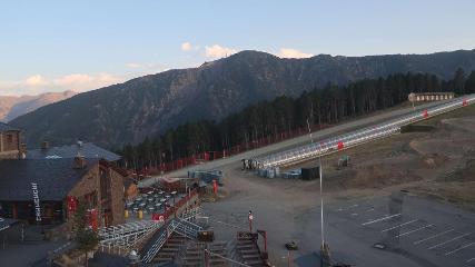 Vallnord (Pal-Arinsal): La Caubella, 1890 m (vallnord.com/pal-arinsal)