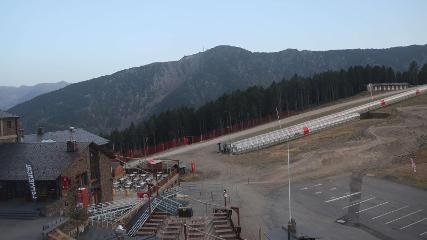 Vallnord (Pal-Arinsal): La Caubella, 1890 m (vallnord.com/pal-arinsal)