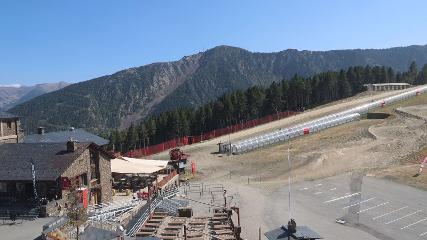 Vallnord (Pal-Arinsal): La Caubella, 1890 m (vallnord.com/pal-arinsal)