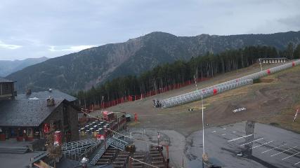 Vallnord (Pal-Arinsal): La Caubella, 1890 m (vallnord.com/pal-arinsal)