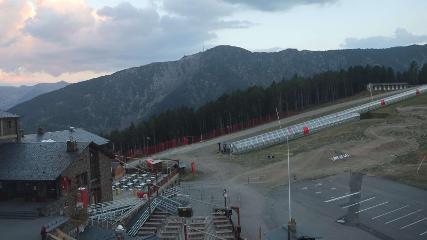Vallnord (Pal-Arinsal): La Caubella, 1890 m (vallnord.com/pal-arinsal)