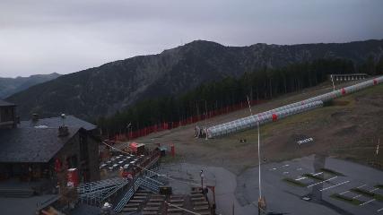 Vallnord (Pal-Arinsal): La Caubella, 1890 m (vallnord.com/pal-arinsal)