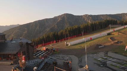 Vallnord (Pal-Arinsal): La Caubella, 1890 m (vallnord.com/pal-arinsal)