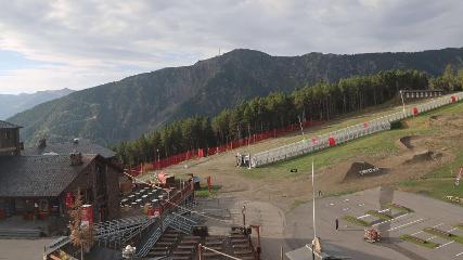 Vallnord (Pal-Arinsal): La Caubella, 1890 m (vallnord.com/pal-arinsal)